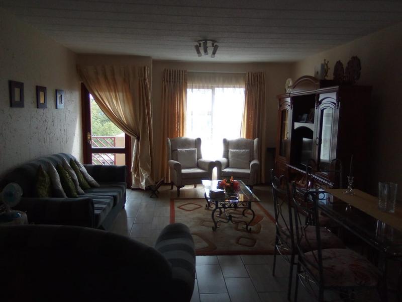 2 Bedroom Property for Sale in Helderkruin Gauteng