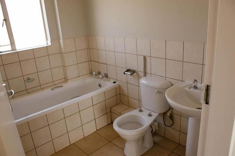 2 Bedroom Property for Sale in Pretoria Gauteng