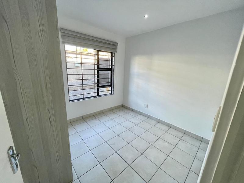 2 Bedroom Property for Sale in Ferndale Gauteng