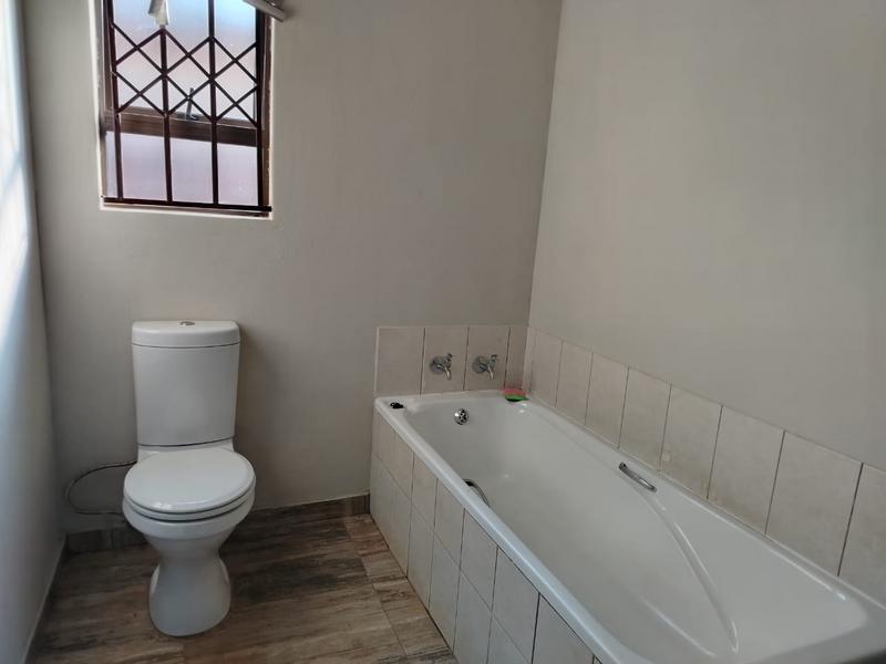 3 Bedroom Property for Sale in Windmill Park Gauteng