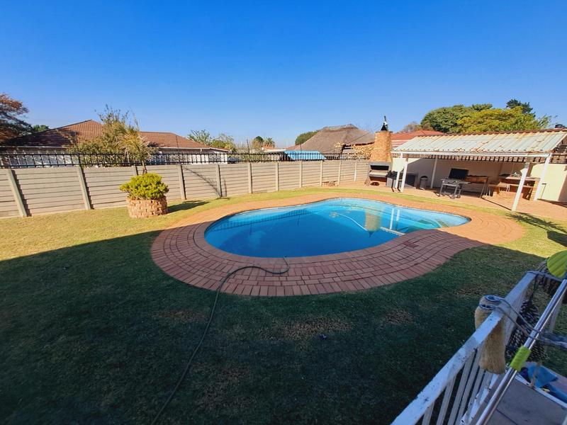 3 Bedroom Property for Sale in Primrose East Gauteng