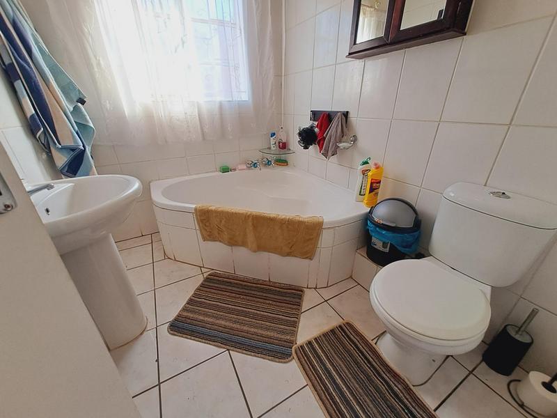 3 Bedroom Property for Sale in Primrose East Gauteng