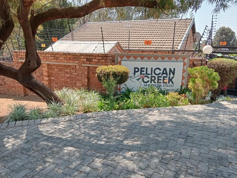 2 Bedroom Property for Sale in Wilgeheuwel Gauteng