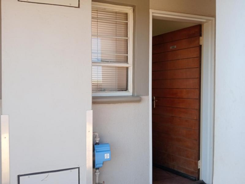 2 Bedroom Property for Sale in Randfontein Gauteng