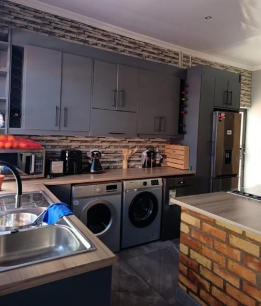 3 Bedroom Property for Sale in Brakpan Gauteng