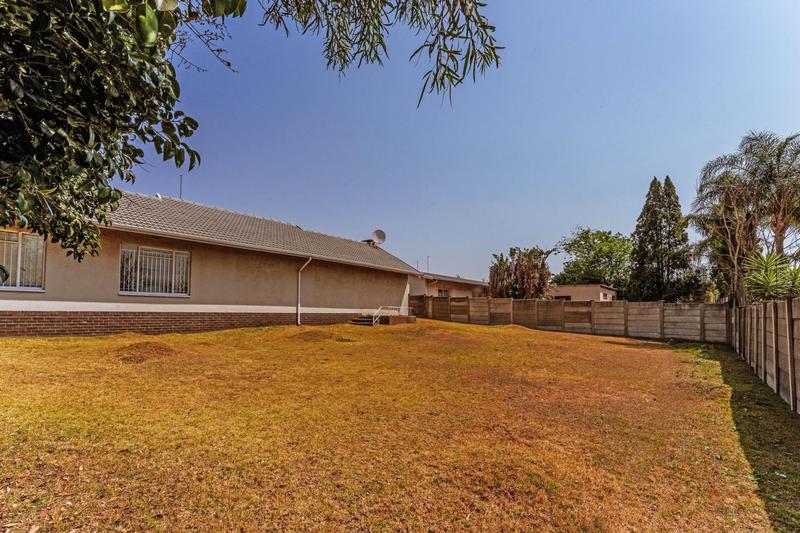 3 Bedroom Property for Sale in Horison Gauteng