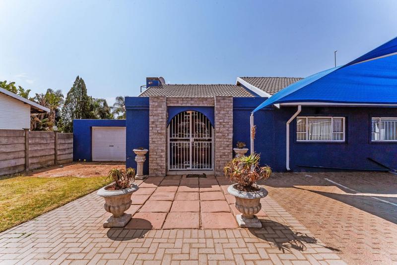 3 Bedroom Property for Sale in Horison Gauteng