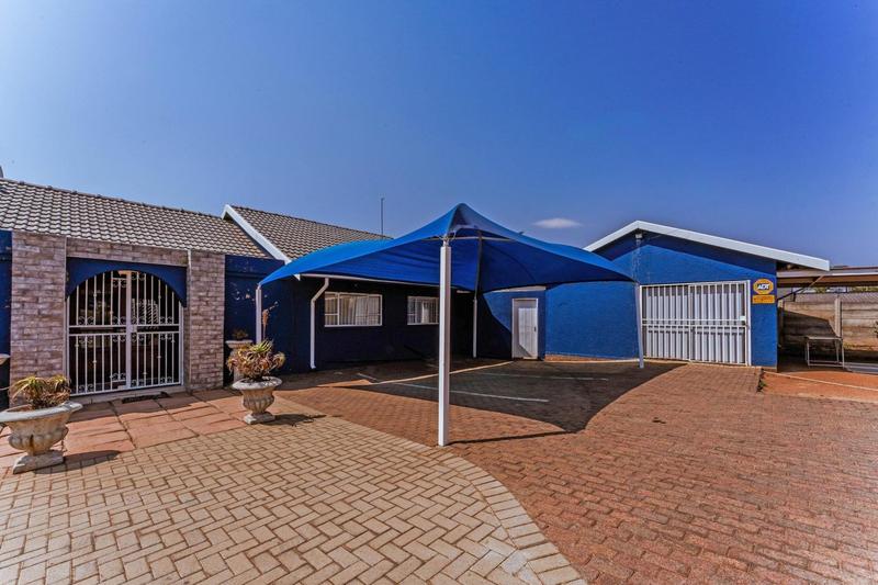 3 Bedroom Property for Sale in Horison Gauteng