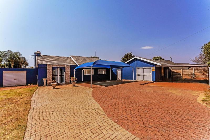 3 Bedroom Property for Sale in Horison Gauteng