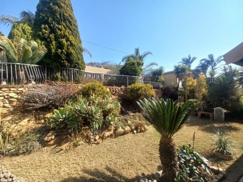 5 Bedroom Property for Sale in Kenmare Gauteng