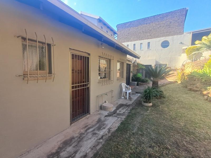 5 Bedroom Property for Sale in Kenmare Gauteng