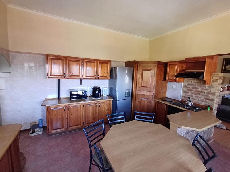 5 Bedroom Property for Sale in Kenmare Gauteng