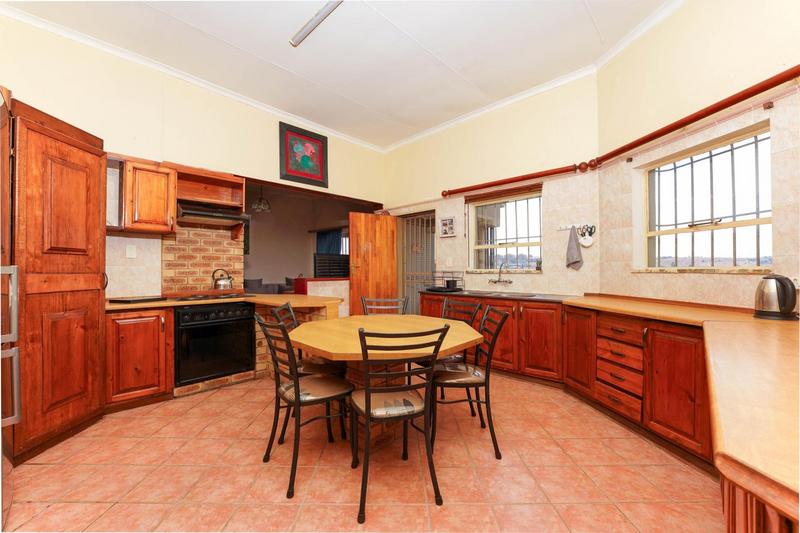 5 Bedroom Property for Sale in Kenmare Gauteng