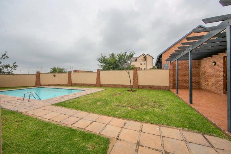 To Let 1 Bedroom Property for Rent in Carlswald Gauteng