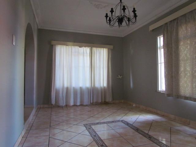 To Let 4 Bedroom Property for Rent in Valhalla Gauteng