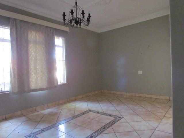 To Let 4 Bedroom Property for Rent in Valhalla Gauteng