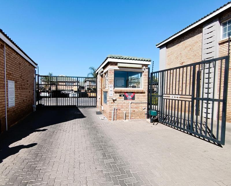 2 Bedroom Property for Sale in Primrose Hill Gauteng