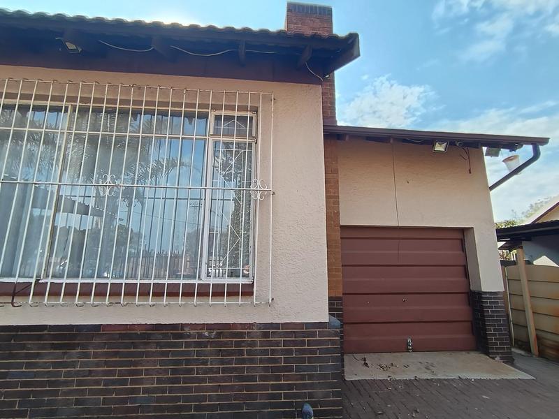 3 Bedroom Property for Sale in Primrose East Gauteng