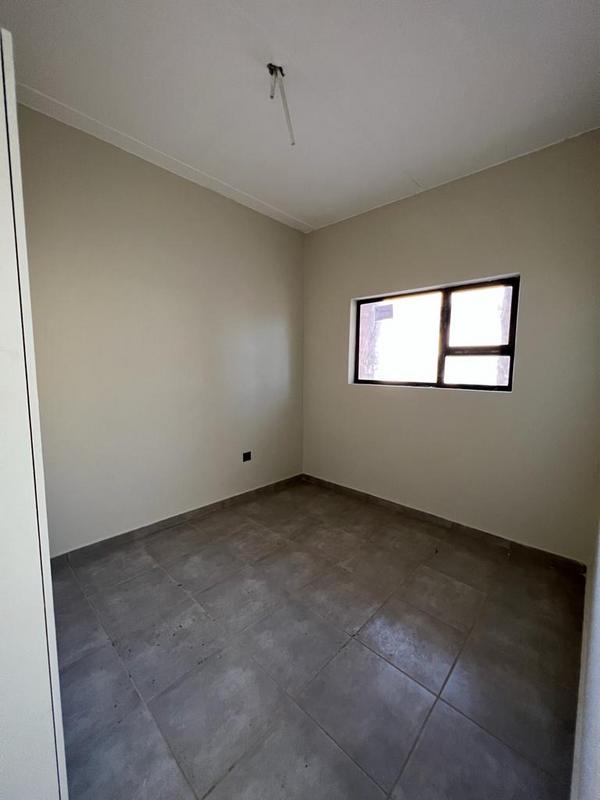 To Let 2 Bedroom Property for Rent in Vosloorus Gauteng