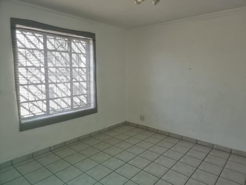 To Let commercial Property for Rent in Edenvale Central Gauteng