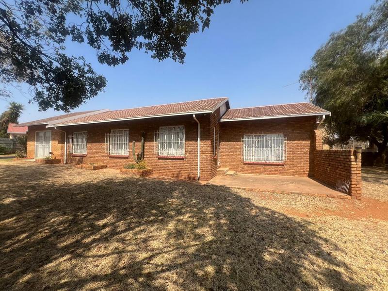 3 Bedroom Property for Sale in Greenhills Gauteng