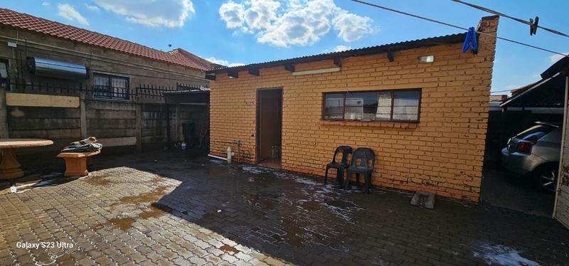 2 Bedroom Property for Sale in Danville Gauteng