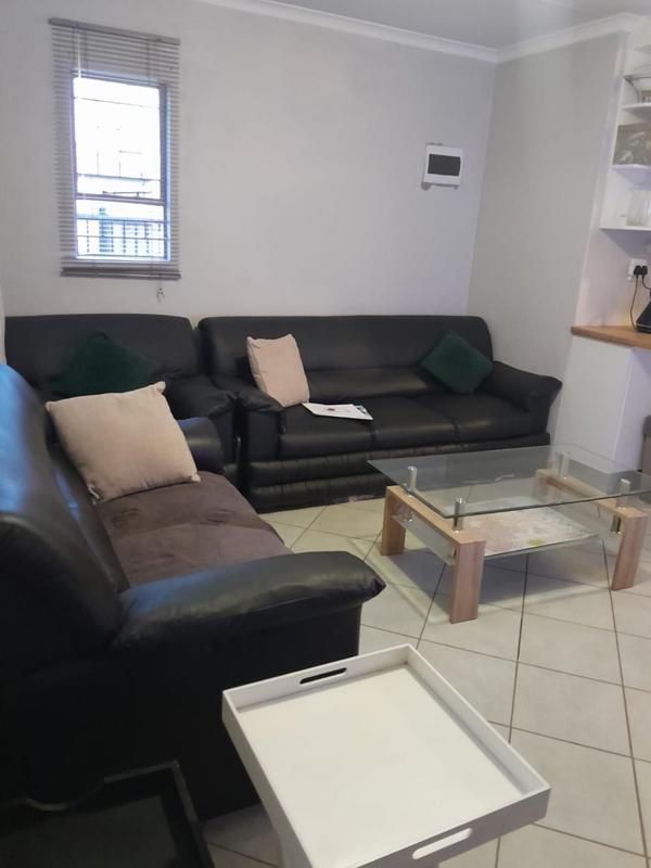 2 Bedroom Property for Sale in Lotus Gardens Gauteng