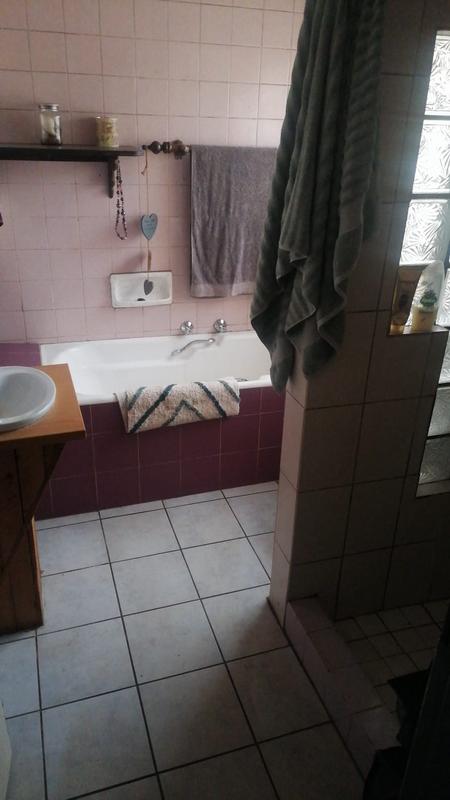 4 Bedroom Property for Sale in Olifantsfontein Gauteng