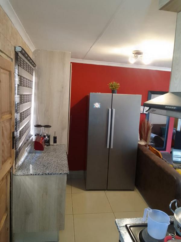 3 Bedroom Property for Sale in Protea Glen Gauteng