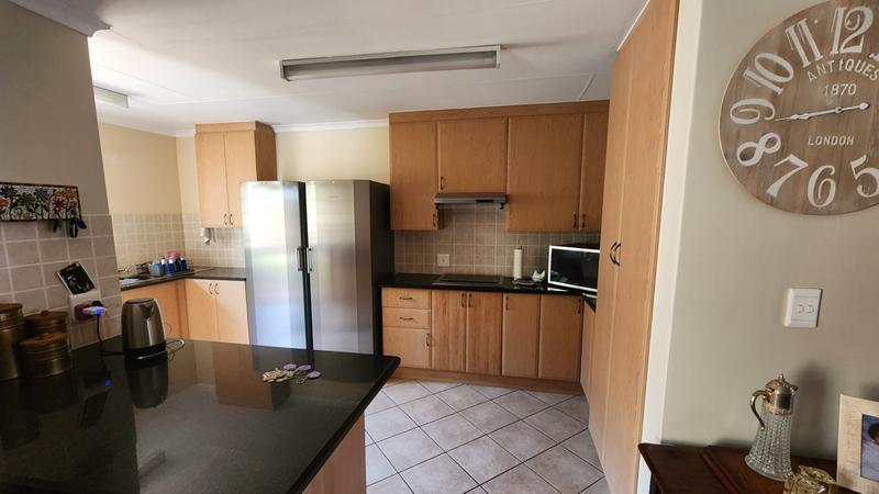 3 Bedroom Property for Sale in Sinoville Gauteng