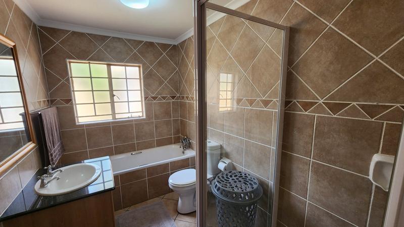 3 Bedroom Property for Sale in Sinoville Gauteng