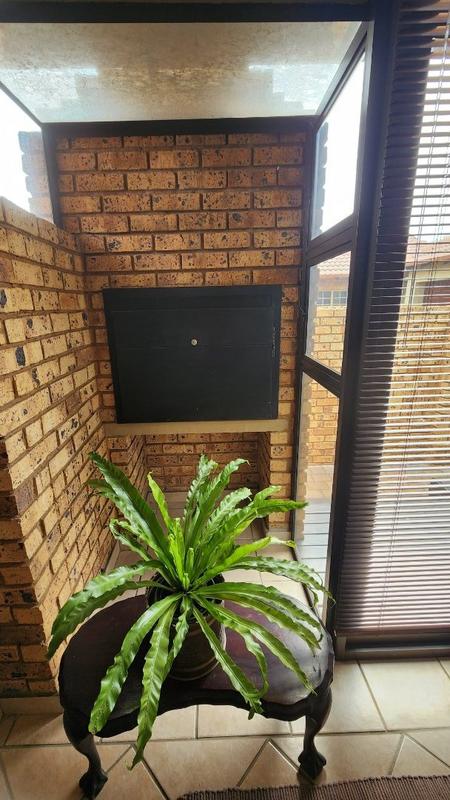 3 Bedroom Property for Sale in Sinoville Gauteng