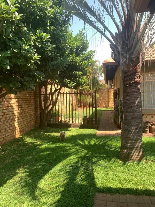 3 Bedroom Property for Sale in Sinoville Gauteng