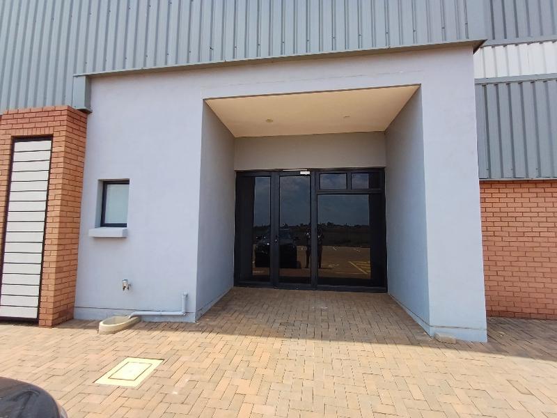 To Let commercial Property for Rent in Clayville Gauteng