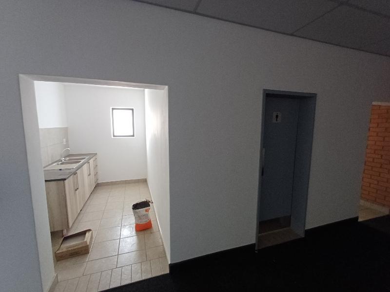 To Let commercial Property for Rent in Clayville Gauteng