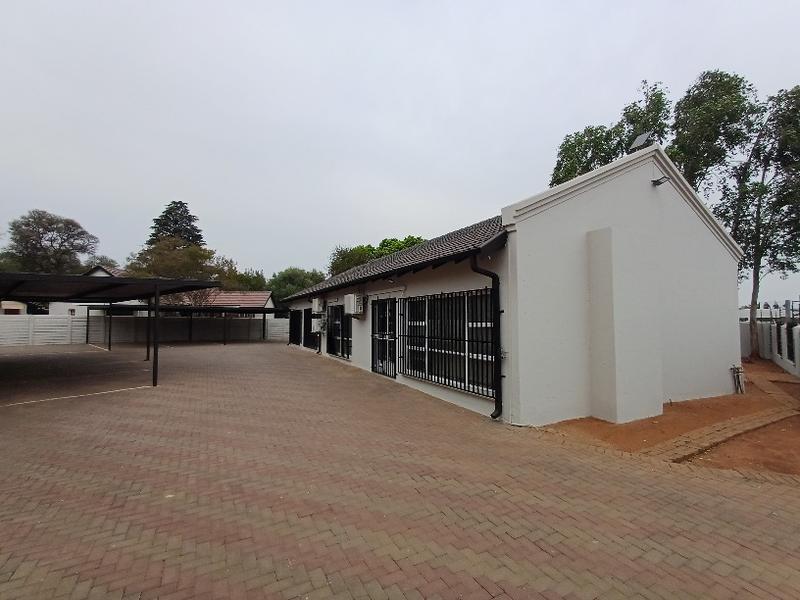 To Let commercial Property for Rent in Doringkloof Gauteng