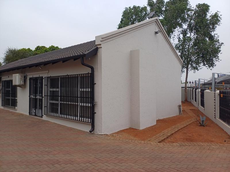 To Let commercial Property for Rent in Doringkloof Gauteng