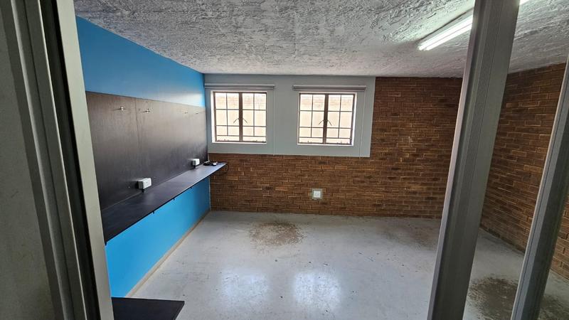 Commercial Property for Sale in Hennops Park Industrial Gauteng