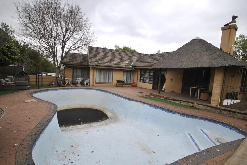 3 Bedroom Property for Sale in Kibler Park Gauteng