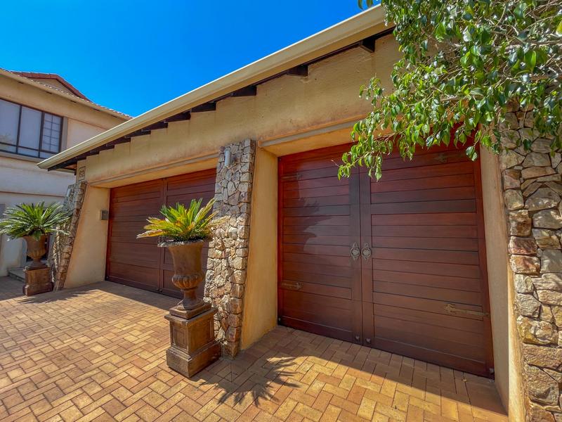 5 Bedroom Property for Sale in Midstream Estate Gauteng