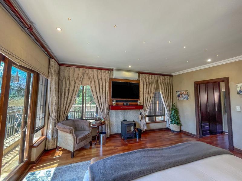 5 Bedroom Property for Sale in Midstream Estate Gauteng