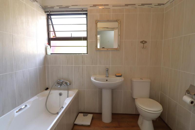 2 Bedroom Property for Sale in Noordhang Gauteng