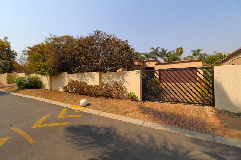 2 Bedroom Property for Sale in Noordhang Gauteng