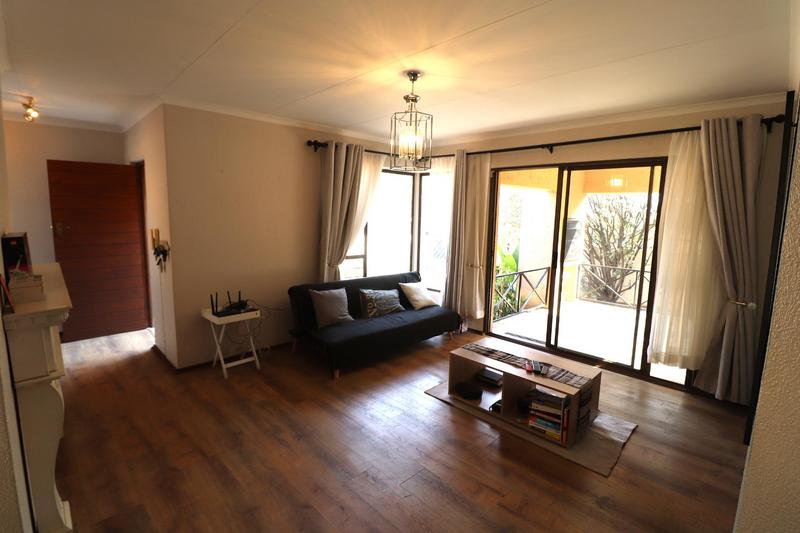 2 Bedroom Property for Sale in Noordhang Gauteng