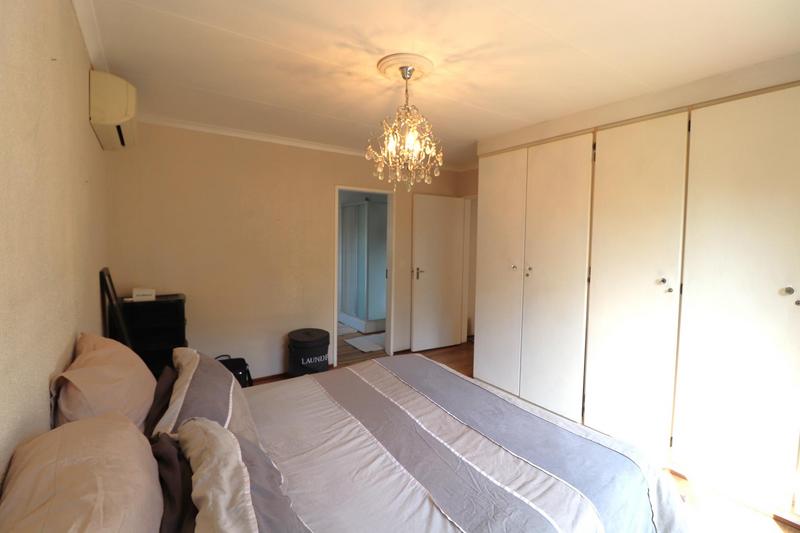 2 Bedroom Property for Sale in Noordhang Gauteng