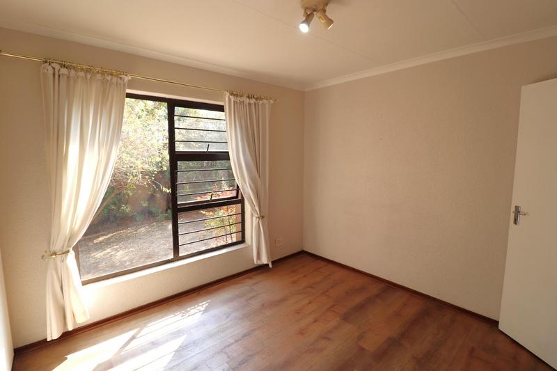 2 Bedroom Property for Sale in Noordhang Gauteng