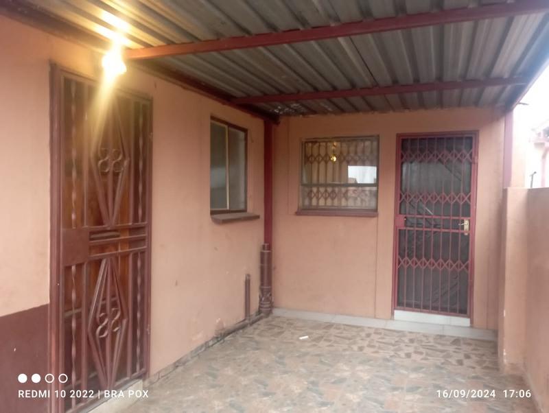 To Let 3 Bedroom Property for Rent in Soshanguve VV Gauteng