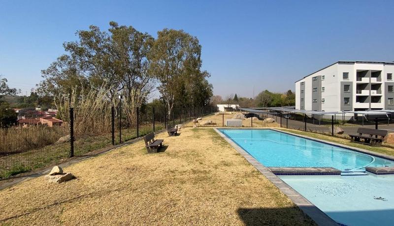 To Let 2 Bedroom Property for Rent in Edenburg Gauteng