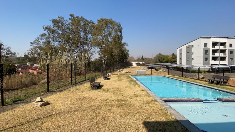 To Let 2 Bedroom Property for Rent in Edenburg Gauteng