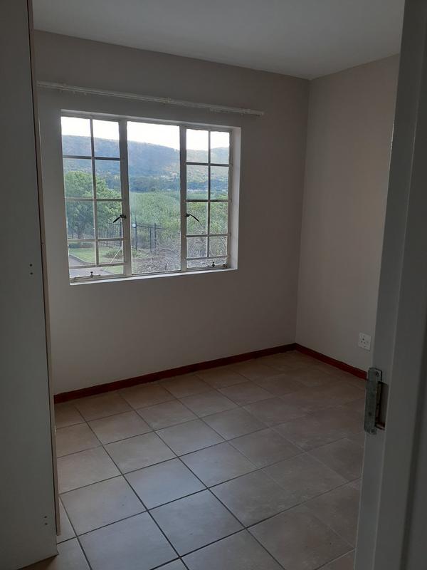 2 Bedroom Property for Sale in Annlin-wes Gauteng